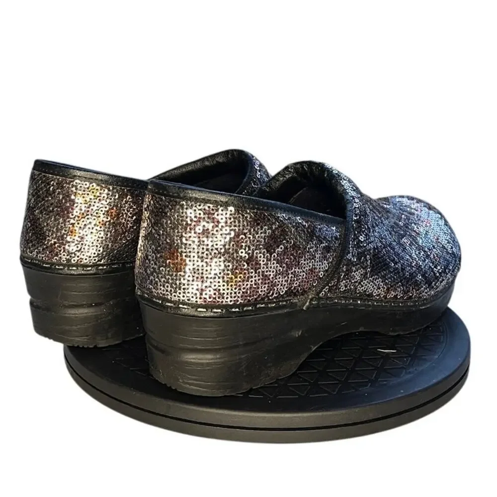Womens Sanita Comfort Slip-On Nursing Professional Sequin Clogs SZ 9.5 Silver